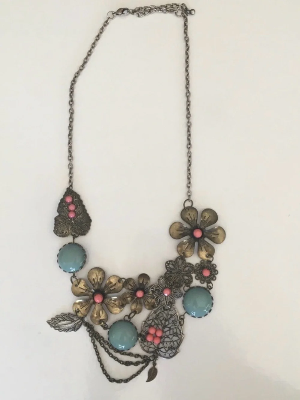 Floral statement necklace